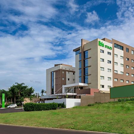 Ibis Styles Ribeirao Preto Maurilio Biagi Hotel Exterior photo